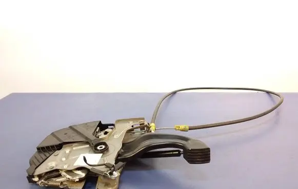 Audi Q7 4L Accelerator throttle pedal 7L0721797N