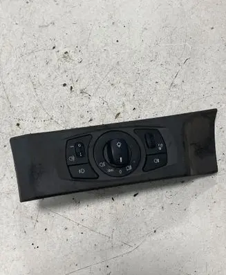 BMW 5 E60 E61 Light switch 6953740 33290204 0050325450001