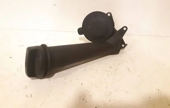 Volkswagen Multivan T4 Oil fill pipe 074115308B
