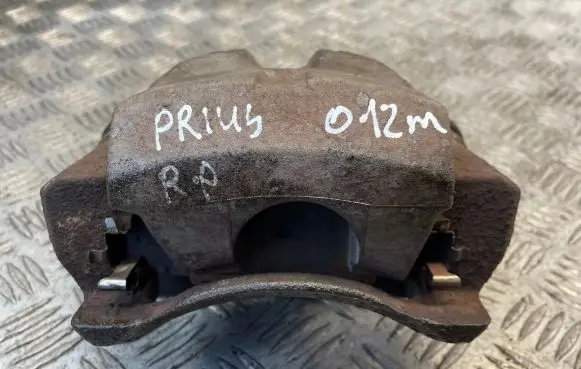Toyota Prius (XW30) Front brake caliper