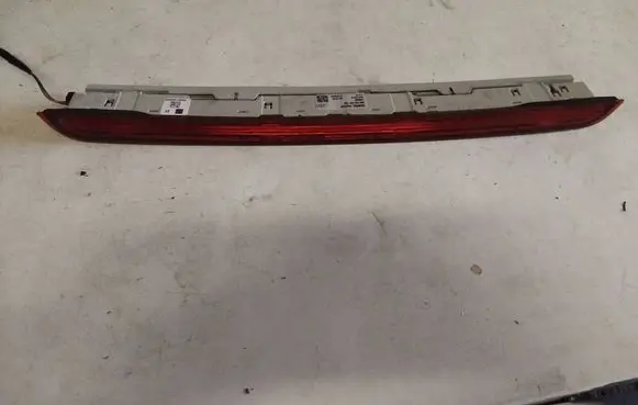 Audi A4 S4 B8 8K Third/center stoplight 8K9945097 21900002