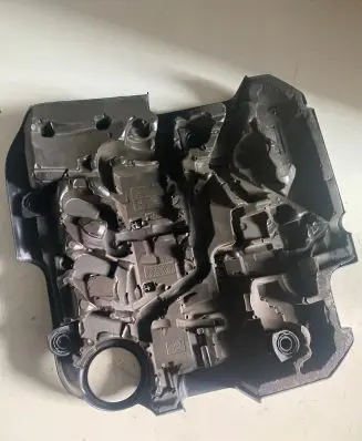 Volkswagen Polo V 6R Engine cover (trim) 03P103925A 03P103925B 03P103925