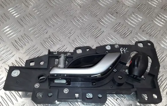 Honda Civic Front door interior handle
