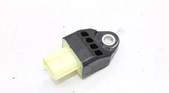 Toyota RAV 4 (XA30) Airbag deployment crash/impact sensor 8983128020