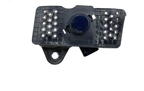Volvo V40 Front parking sensor holder (PDC) 31323131