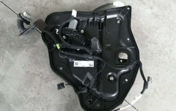Mazda CX-5 II Rear door window regulator with motor D09L7297XA BHN95858X GD558RA