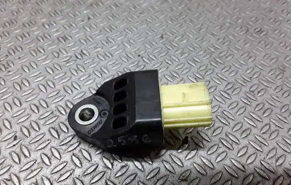 Subaru Legacy Airbag deployment crash/impact sensor