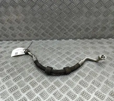 Porsche Macan (95B) Air conditioning (A/C) pipe/hose 95B260701D