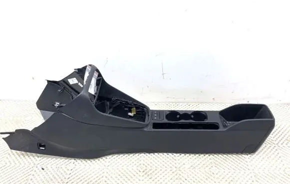 Ford Fiesta Center console 