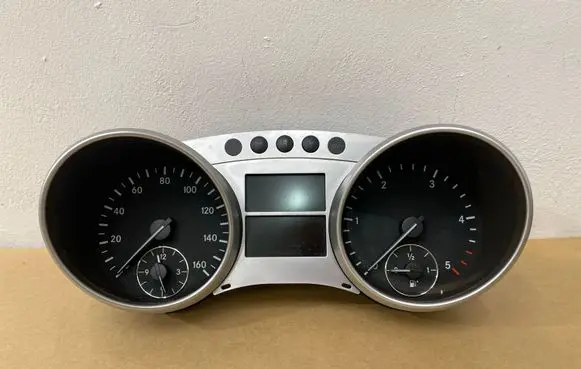 Mercedes-Benz ML W164 Speedometer (instrument cluster) A2514405311