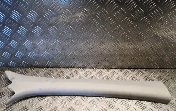 Mercedes-Benz C W204 (A) pillar trim 2046902226 A2046902226