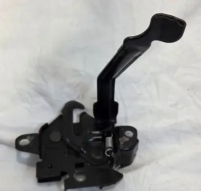 Toyota Auris E180 Engine bonnet/hood lock/catch A5351002480