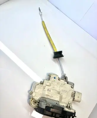 Audi A3 S3 A3 Sportback 8P Front door lock 4F2837016