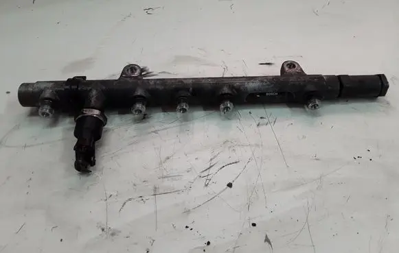 Renault Laguna II Fuel main line pipe 0445214024 7700114017