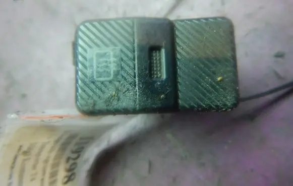 Volkswagen Transporter - Caravelle T4 Windscreen/window heater switch 701959621