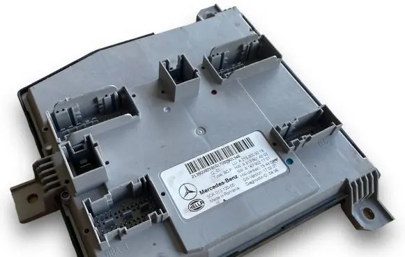Mercedes-Benz E W213 Comfort/convenience module A2139009219