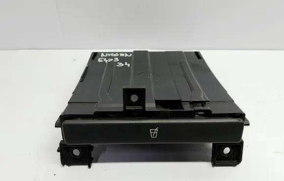 Nissan Almera N16 Cup holder 68430BM400