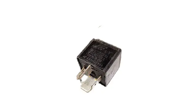 Volkswagen Touran I Other relay 7M0951253A