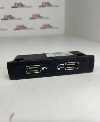 Mercedes-Benz B W246 W242 EUR ISO radio connector A1728202100 Q011015107