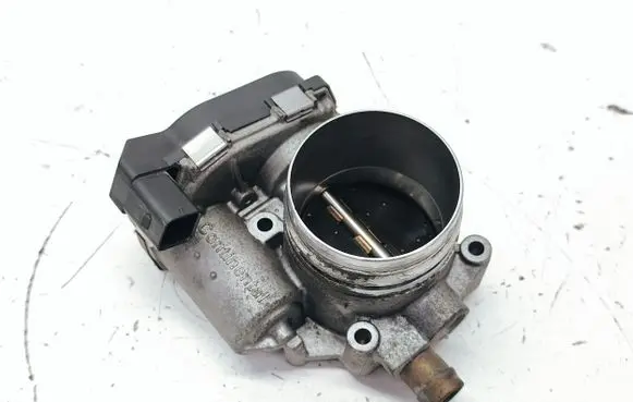 BMW X1 E84 Throttle valve 7588625