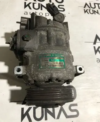 Volkswagen Golf Plus Air conditioning (A/C) compressor (pump) 1K0820803Q 210563 8676F
