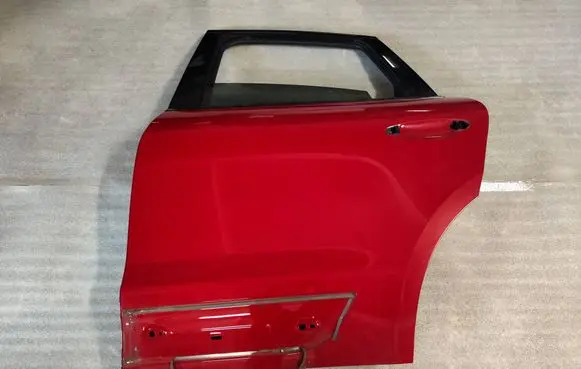 Porsche Macan (95B) Rear door