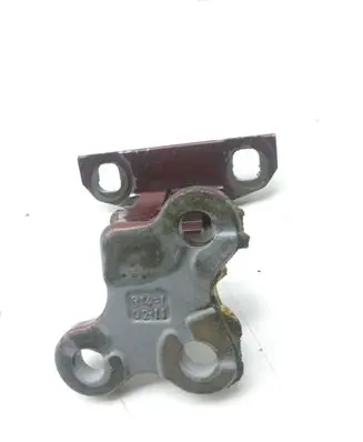 Volvo S60 Front door upper hinge 31299542