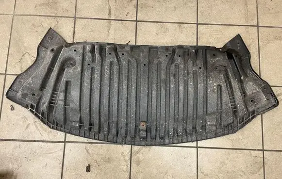 Mercedes-Benz E W212 Front bumper skid plate/under tray A2125200223 A2125202123