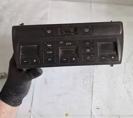Audi A6 S6 C5 4B Climate control unit 5HB00760417 D640000 4B0820043H