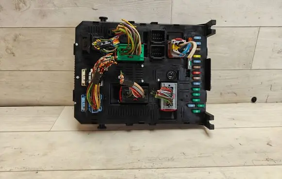 Citroen C5 Comfort/convenience module 9663510280