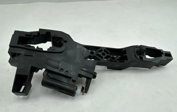 Hyundai Tucson IV NX4 Rear door exterior handle/bracket 