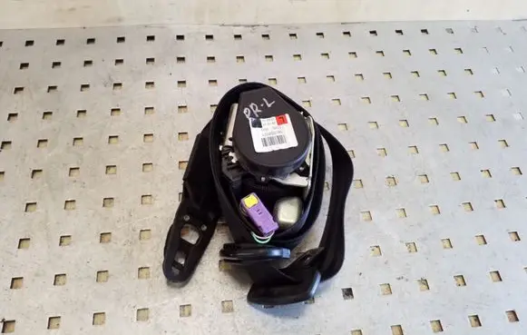 Audi A6 S6 C6 4F Front seatbelt 560788701