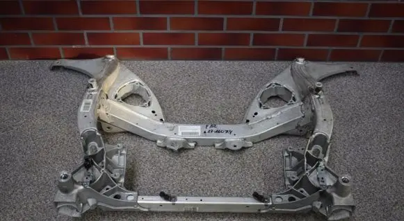 BMW M5 Front subframe 6797643