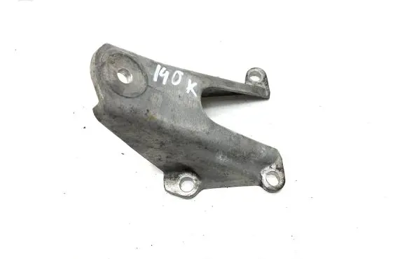 Jaguar XK8 - XKR Engine mounting bracket