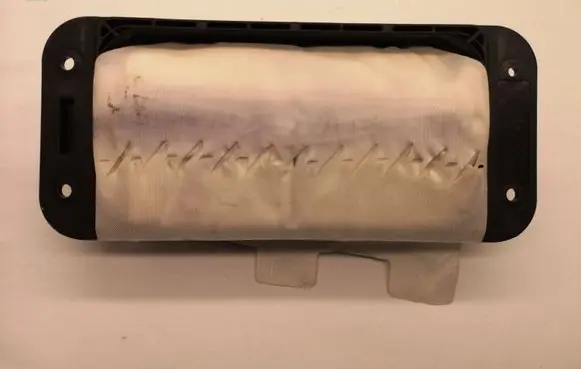 Passenger airbag