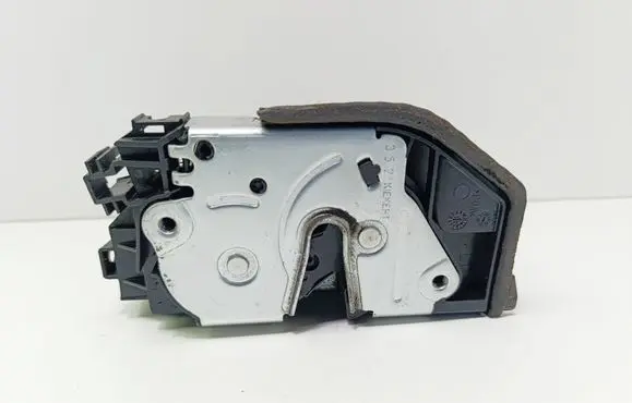BMW 1 F20 F21 Rear door lock 7202147
