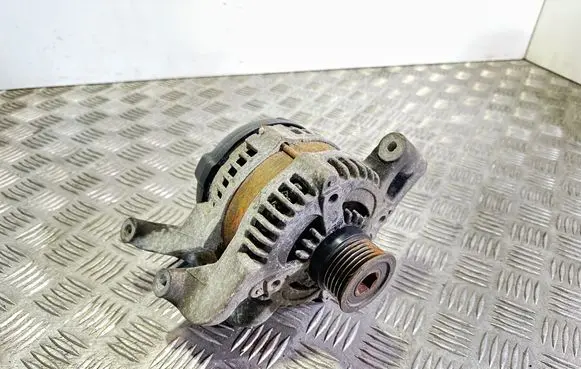 Volvo V50 Generator/alternator 3M5T10300NC 30795495 1042105770