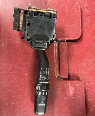 Suzuki Grand Vitara I Wiper control stalk 17A164