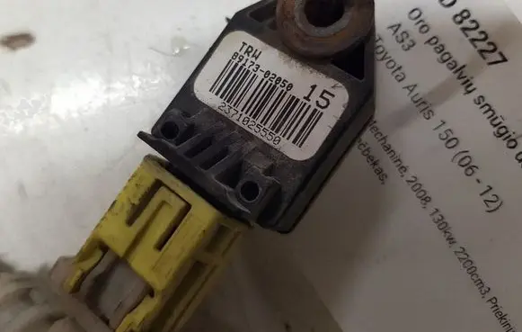 Toyota Auris 150 Airbag deployment crash/impact sensor 8917302050