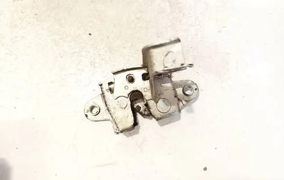 Toyota Hilux (AN10, AN20, AN30) Tailgate/trunk/boot lock/catch/latch