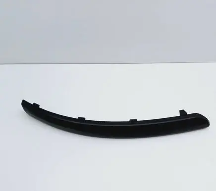 Ford Mondeo Mk III Front bumper splitter molding 6S7117E909