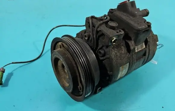Volkswagen PASSAT B5.5 Air conditioning (A/C) compressor (pump) 8D0260808 IMPRK1534240