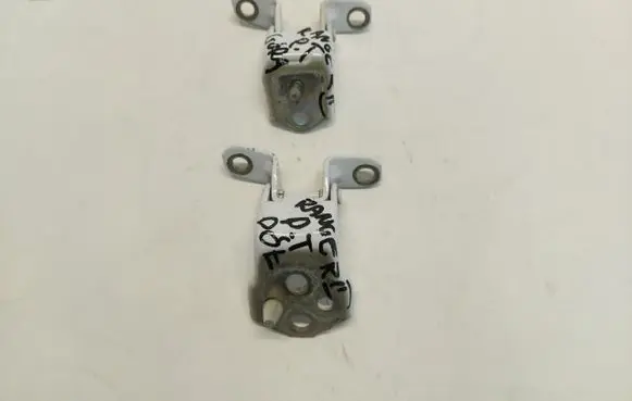 Ford Ranger IV Rear door upper hinge 