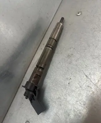 Audi A6 S6 C7 4G Fuel injector 059130277CD