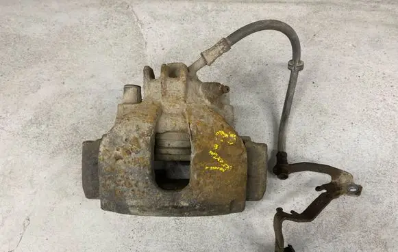 Volvo XC70 Front brake caliper 