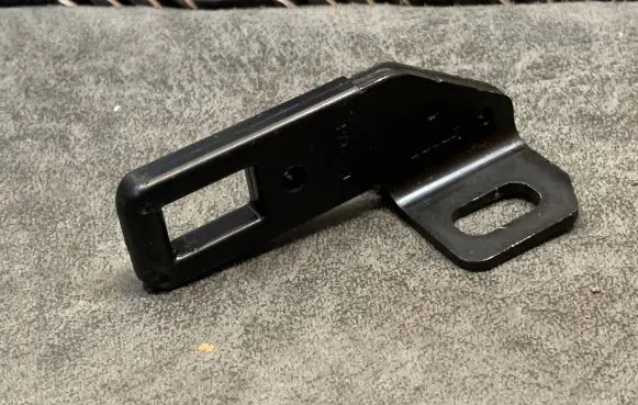 BMW X5 E70 Rear door lock loop/hook striker 7149629