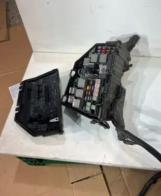 Ford S-MAX Fuse box set 6G9T14A390AF