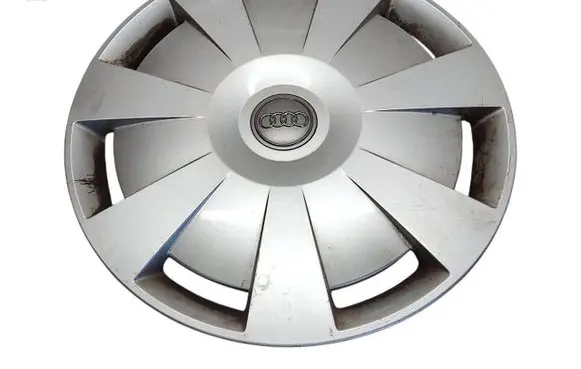 Audi A3 S3 8V R16 wheel hub/cap/trim 8V0601147C
