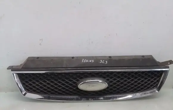 Ford Focus C-MAX Front bumper upper radiator grill