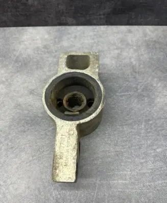 Volkswagen Touran I Front wishbone bush 27071